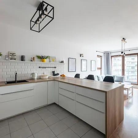 Apartment Sleepwithus Woronicza 33b